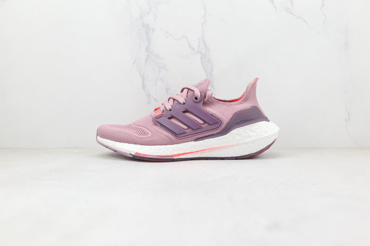 Adidas UltraBoost 22 Magic Mauve